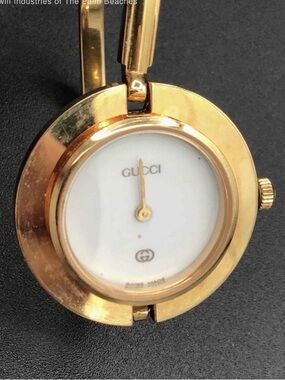 Vintage Gucci bezel watch